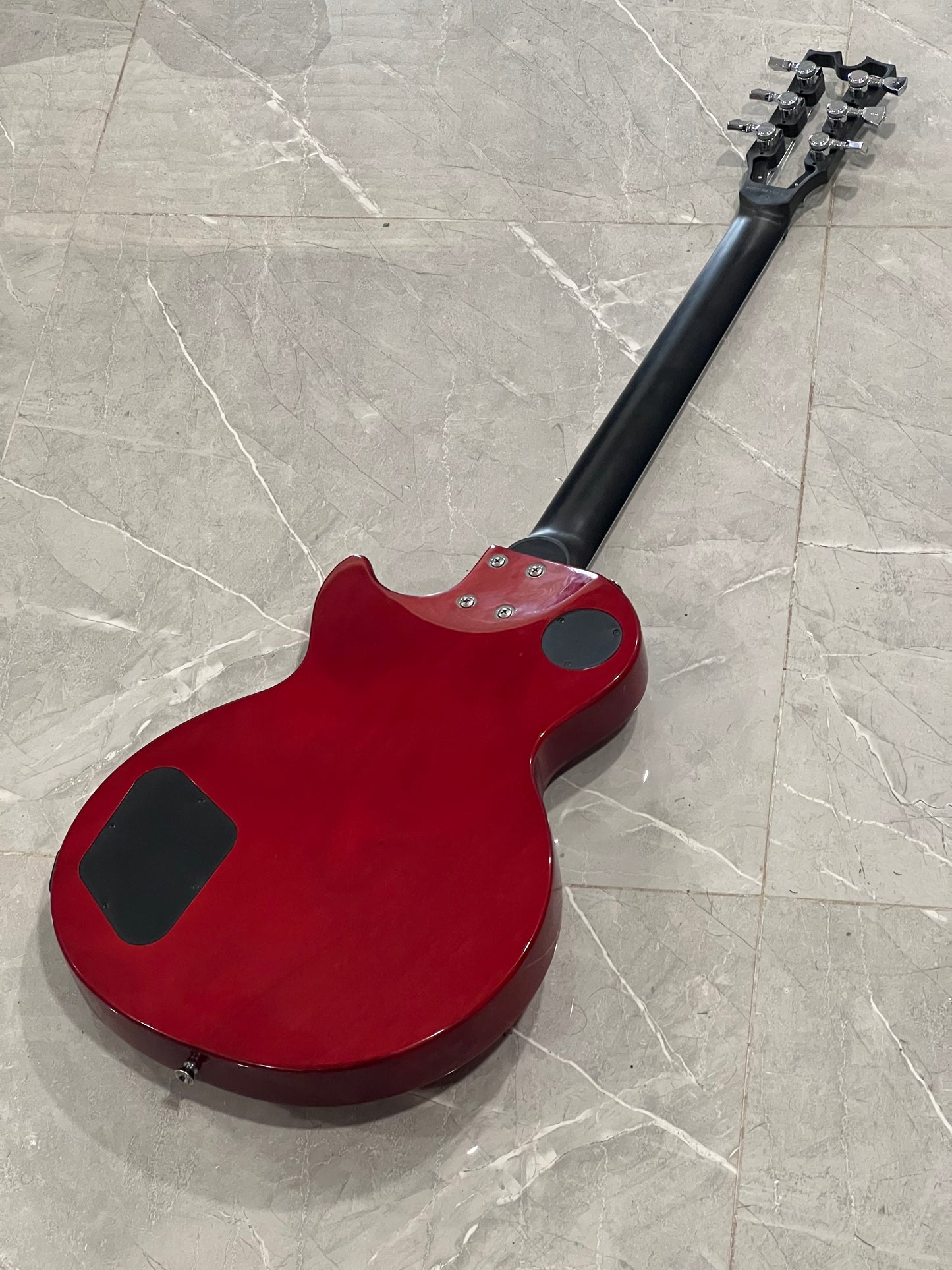 IN STOCK: Epiphone Les Paul w/Hoxey Aluminum Neck - HERITAGE CHERRY SUNBURST