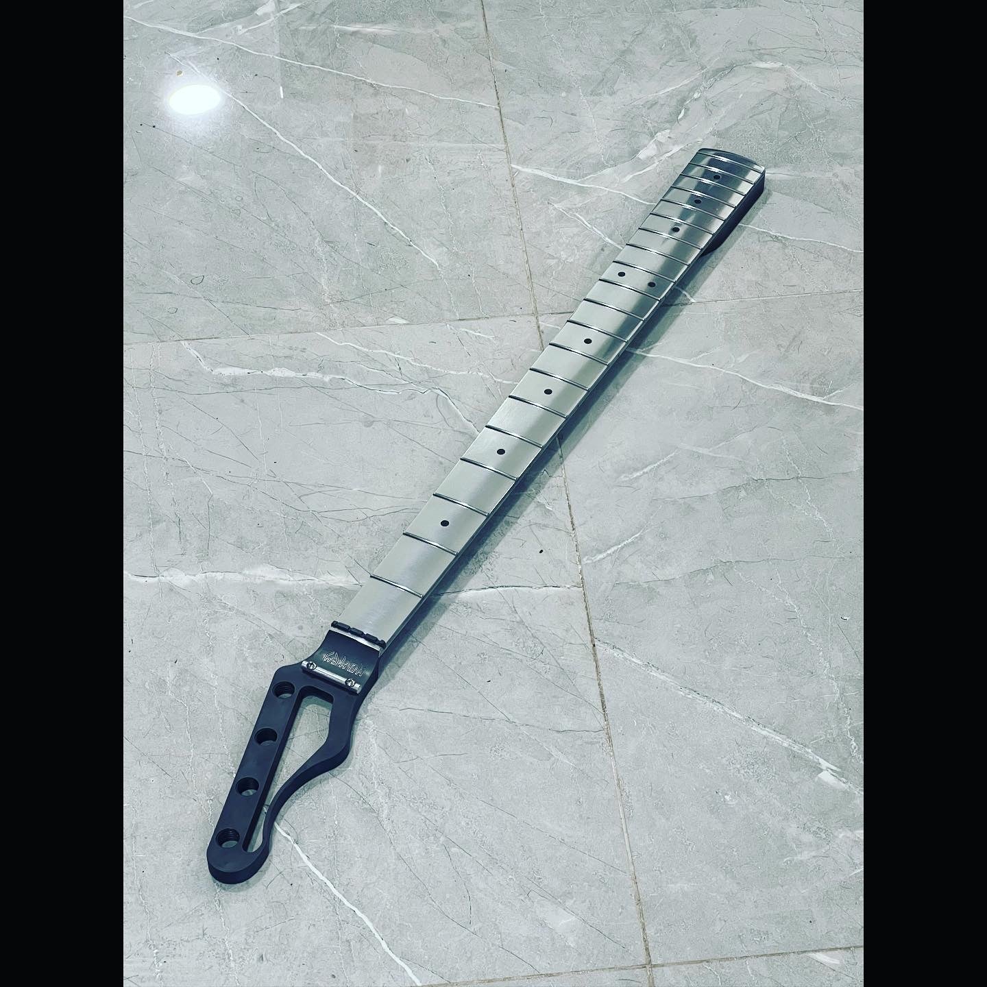 Aluminum Fender Style Replacement Bass Neck w/ 9.5" Fretboard Radius