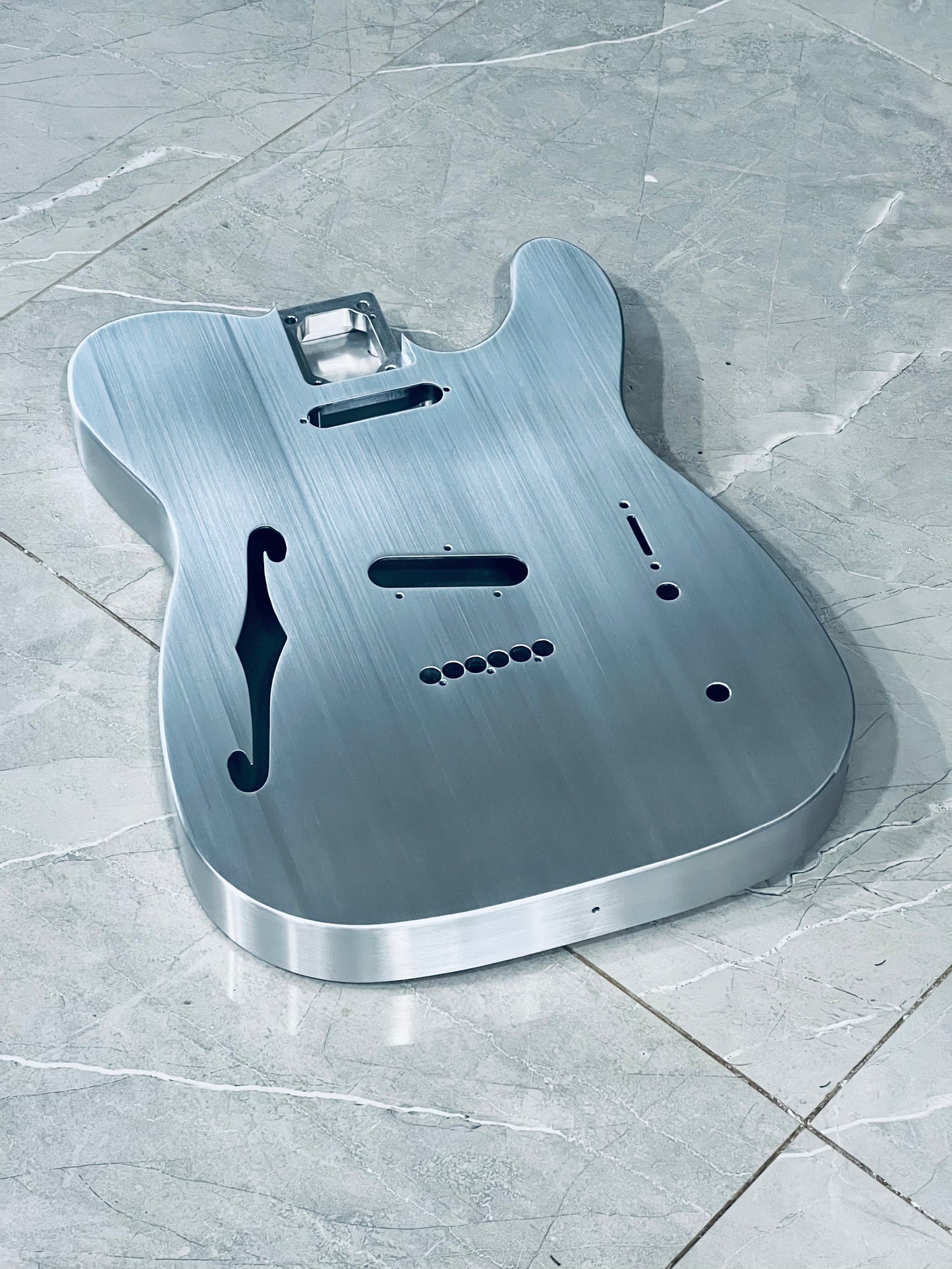 Aluminum Single-Cut Body